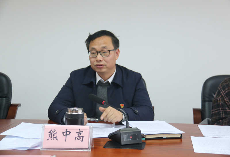 南昌市互联网行业党委为南昌传爱网络科技有限公司颁发党建授牌！